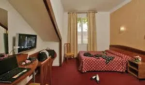 ***  Logis Hotels Grand Hotel D'Orleans Albi France